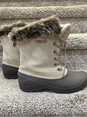 Field & Stream Women's Winter Walking Hiking Water Resist Boots Ivory Size 9